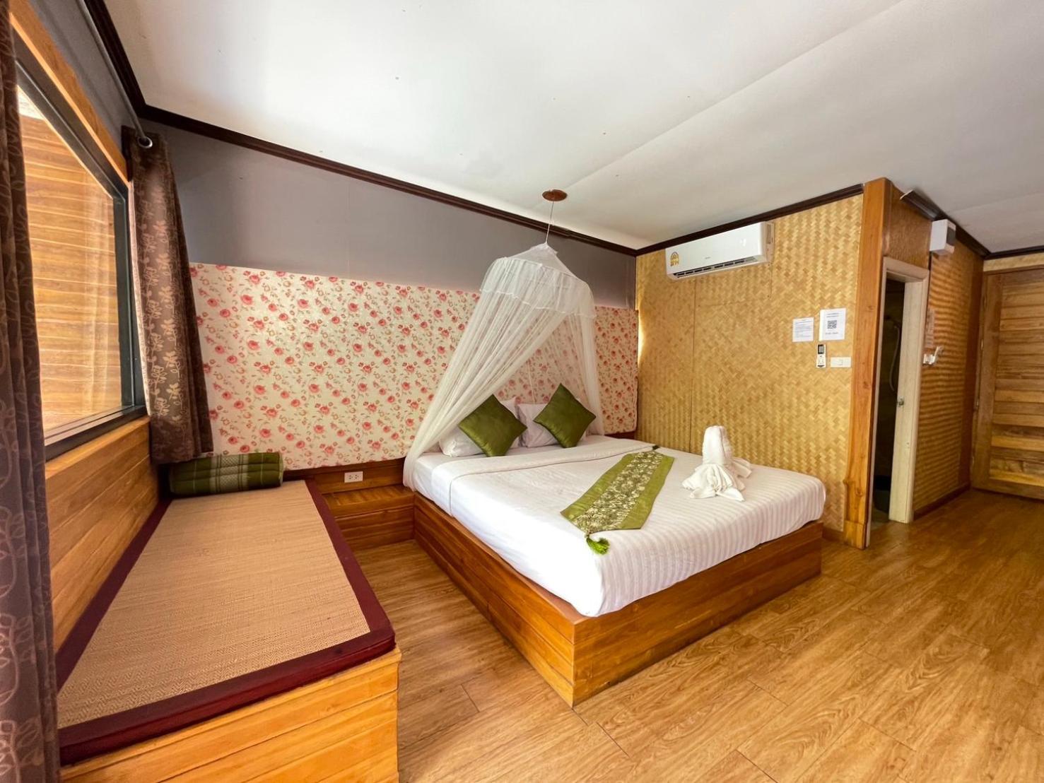 The Hub Erawan Resort Chongsadao Εξωτερικό φωτογραφία